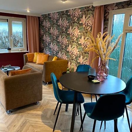 Sfeervolle Chalet Op De Veluwe In Hoenderloo Hotell Eksteriør bilde